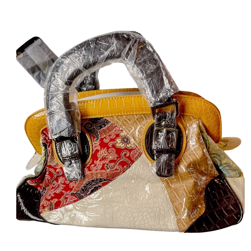 Victoria Collection Patchwork Handbag - Picture 2 of 8